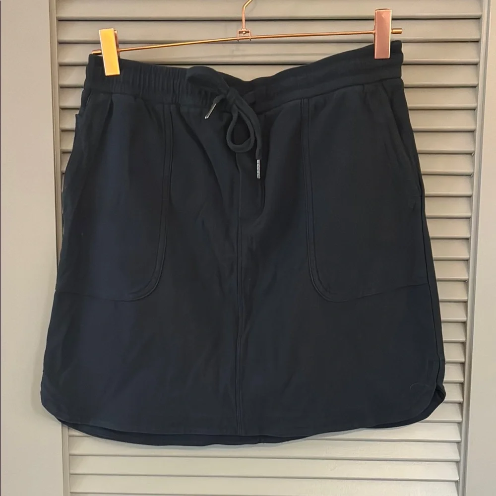 Athleta Farallon Skirt Sz S Black - Picture 3 of 7